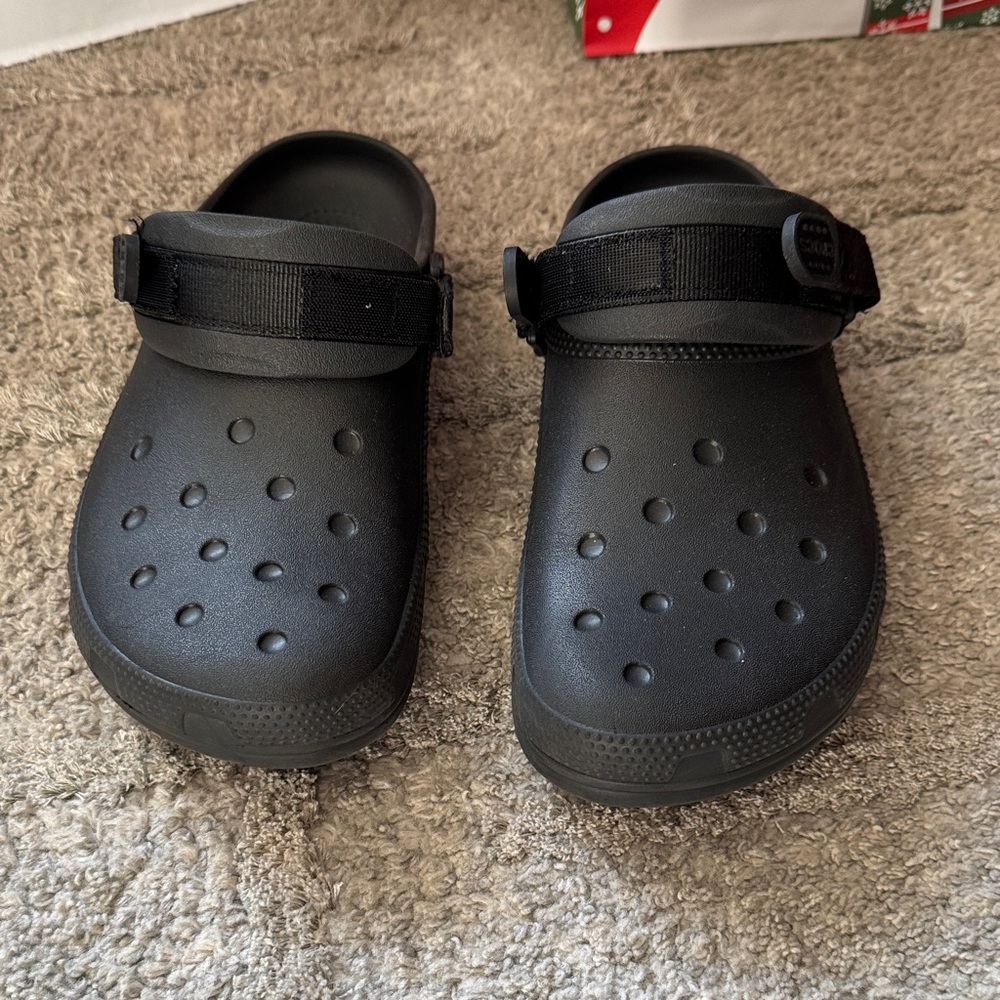 CROCS  Black Water Shoes